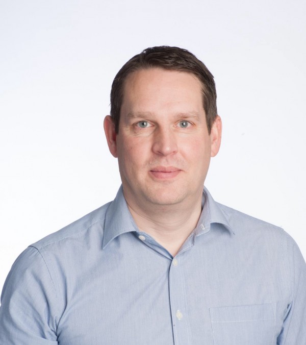 Dr Mark Wood
