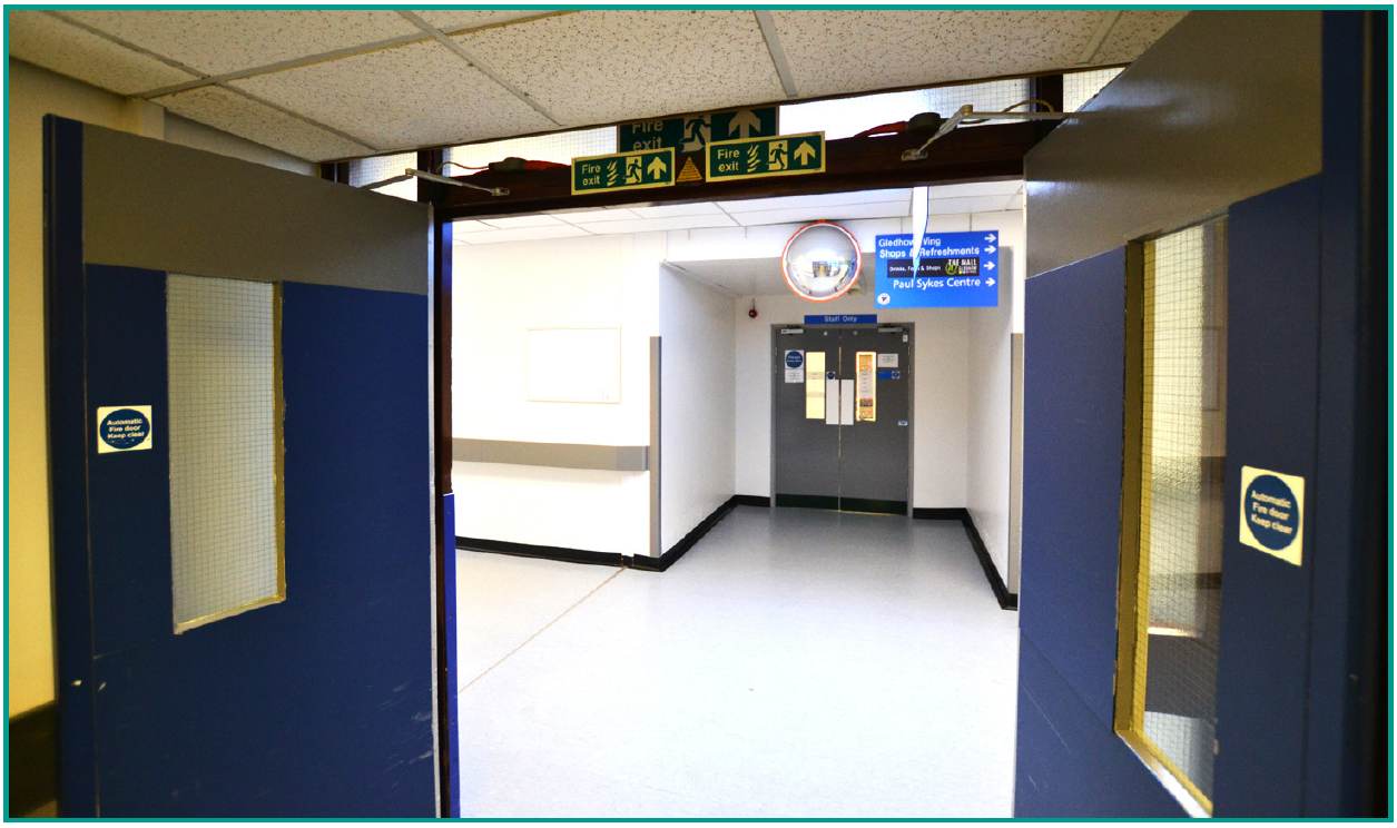 Bexley Route Outside (J46 or J47) - When you reach the T-junction, turn left.