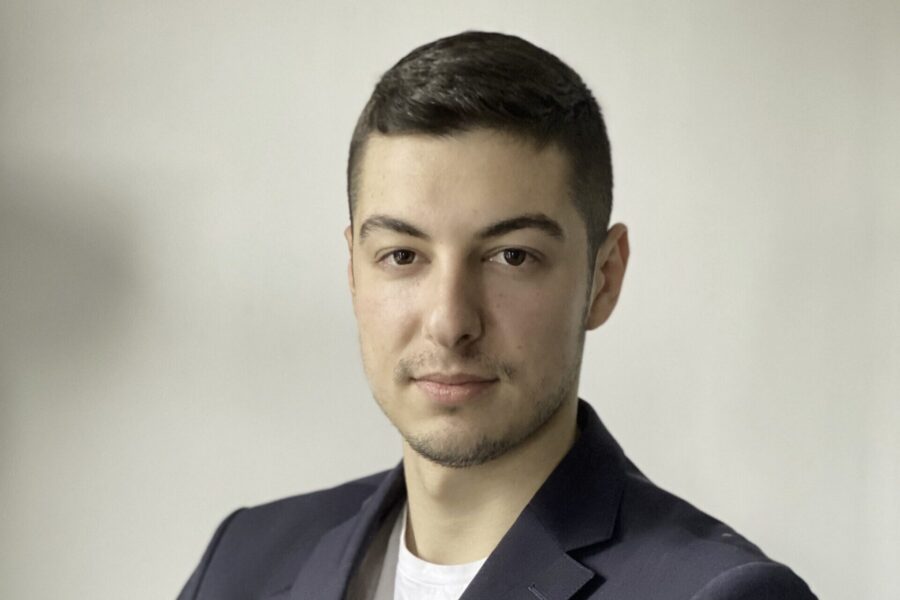 Ersin Arif, IT employee