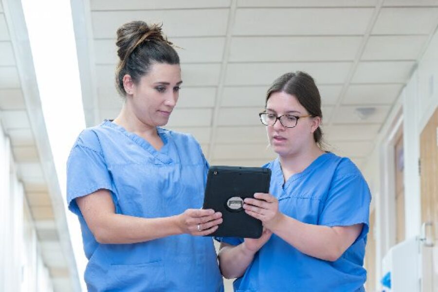 Midwives iPad delivery suite